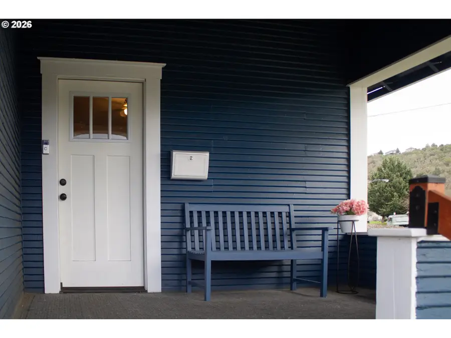 334 NE Nash St, Roseburg, OR 97470 - Image #3