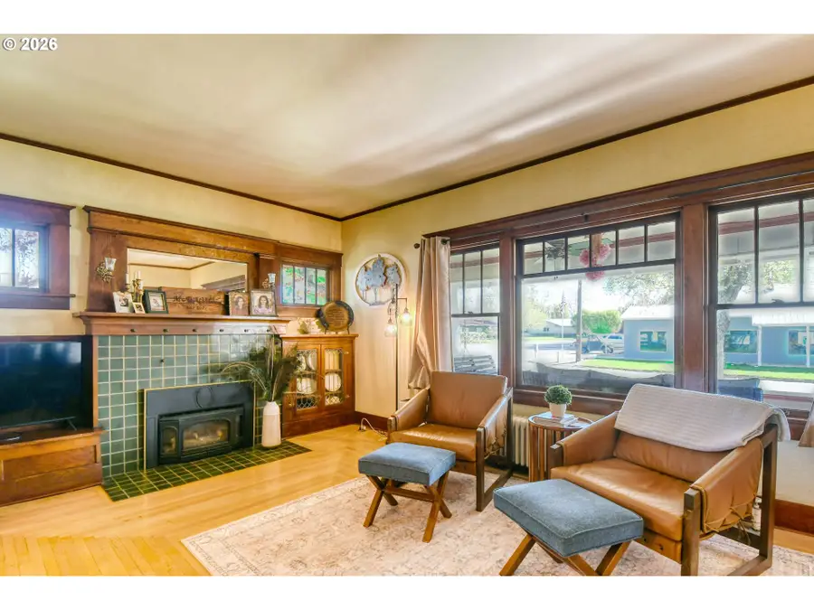 206 S 3rd St, Athena, OR 97813 - #3