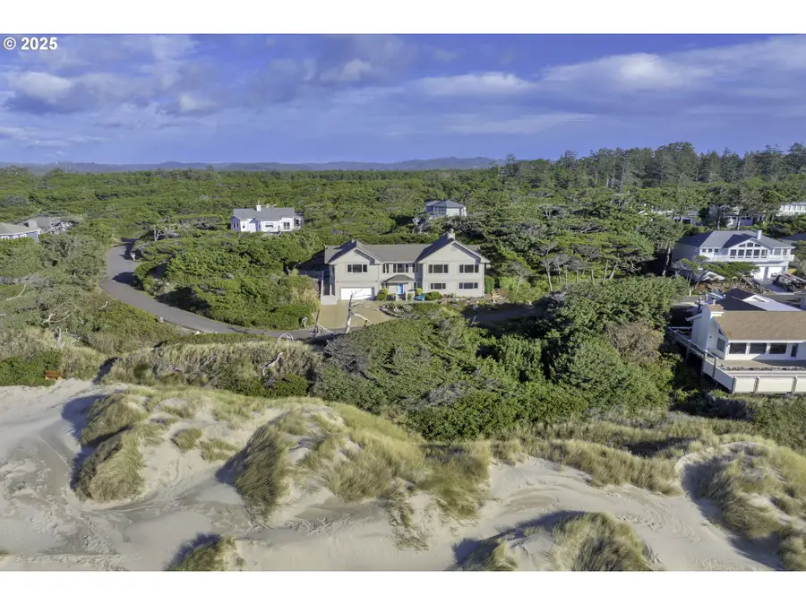 88765 Shoreline Loop, Florence, OR 97439 - Image #3