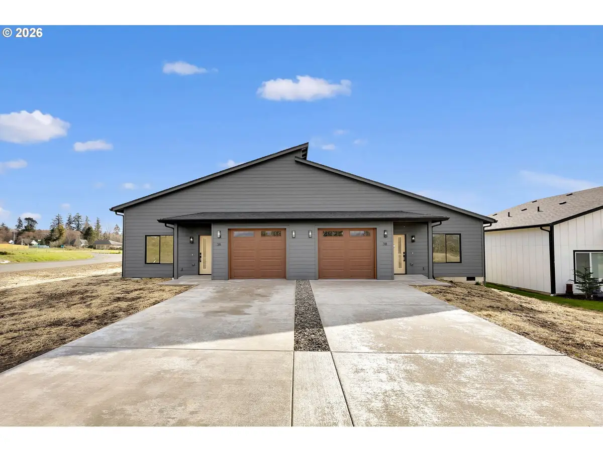 3 Anchor Way Loop #B, Cathlamet, WA 98612 - #1