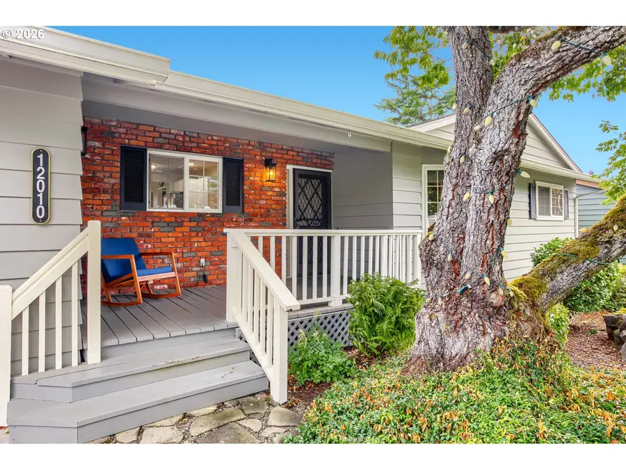 12010 NW Lovejoy St, Portland, OR 97229 - #2