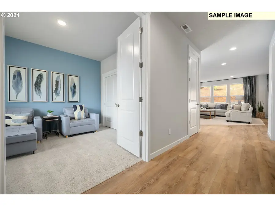 201 N 89th Loop #239, Ridgefield, WA 98642 - Image #2