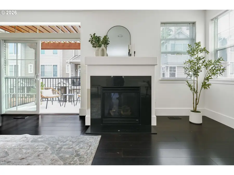 724 NW 118th Ave #101, Portland, OR 97229 - #2