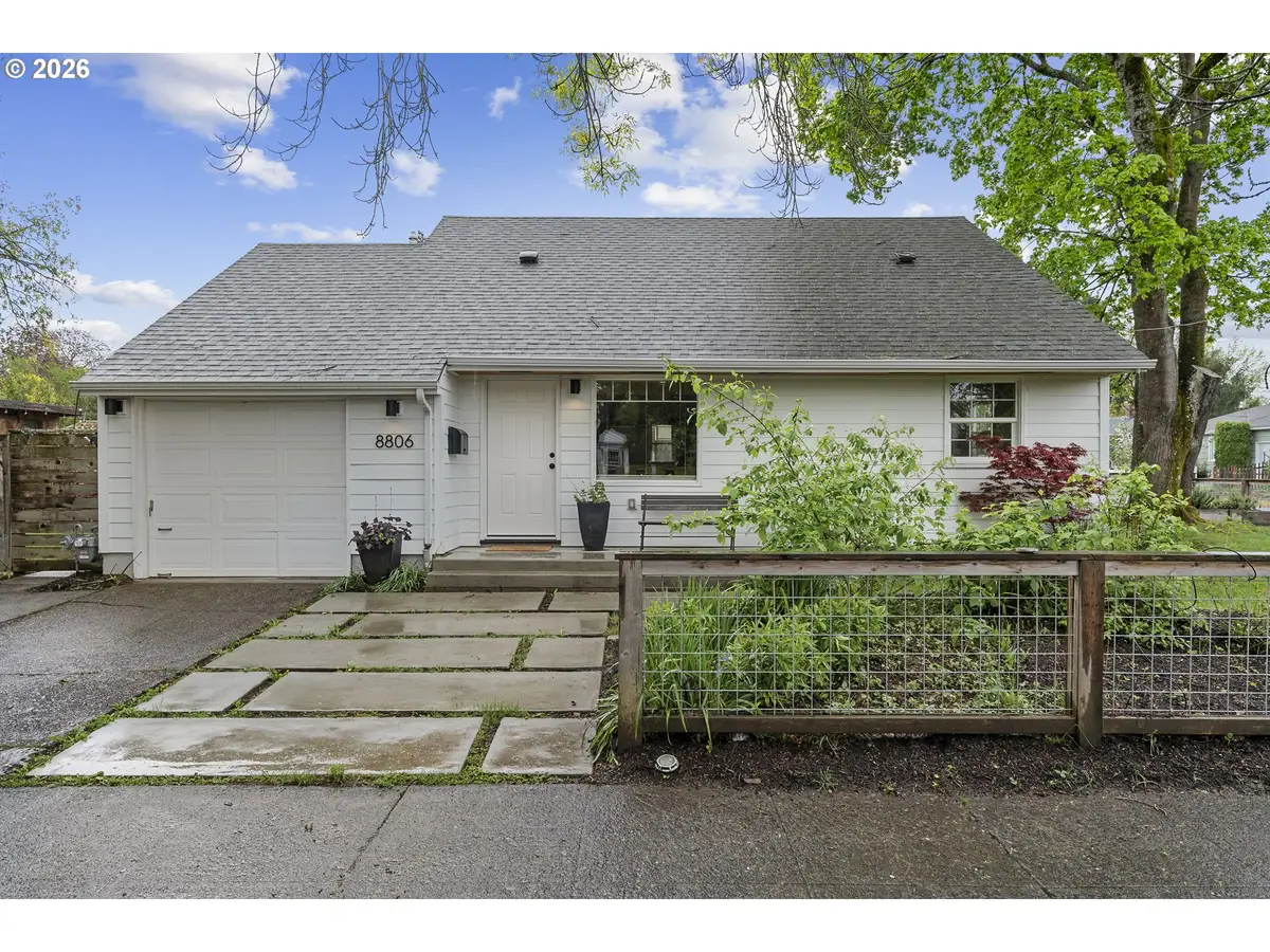8806 SE Taylor St, Portland, OR 97216 - #1