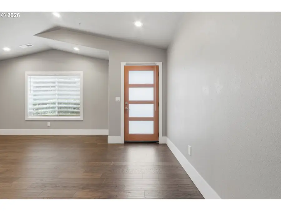 2215 NE 88th St, Vancouver, WA 98665 - #3