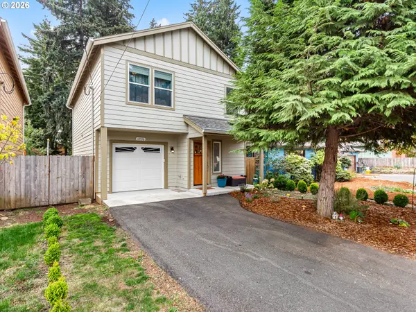 12516 SE Madison St, Portland, OR 97233