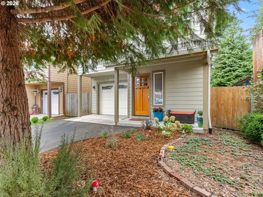 12516 SE Madison St, Portland, OR 97233 - #3