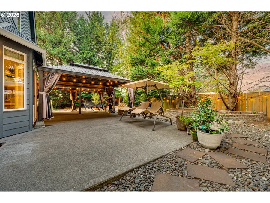196 Raspberry Ln, Woodland, WA 98674 - #3