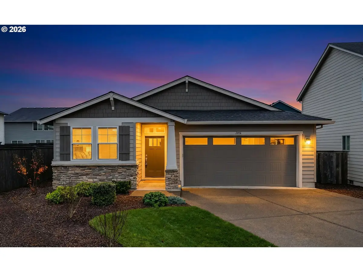 2074 S Ivy St, Cornelius, OR 97113 - Image #1