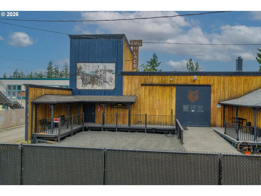 203 N Birch St, Coquille, OR 97423 - #2