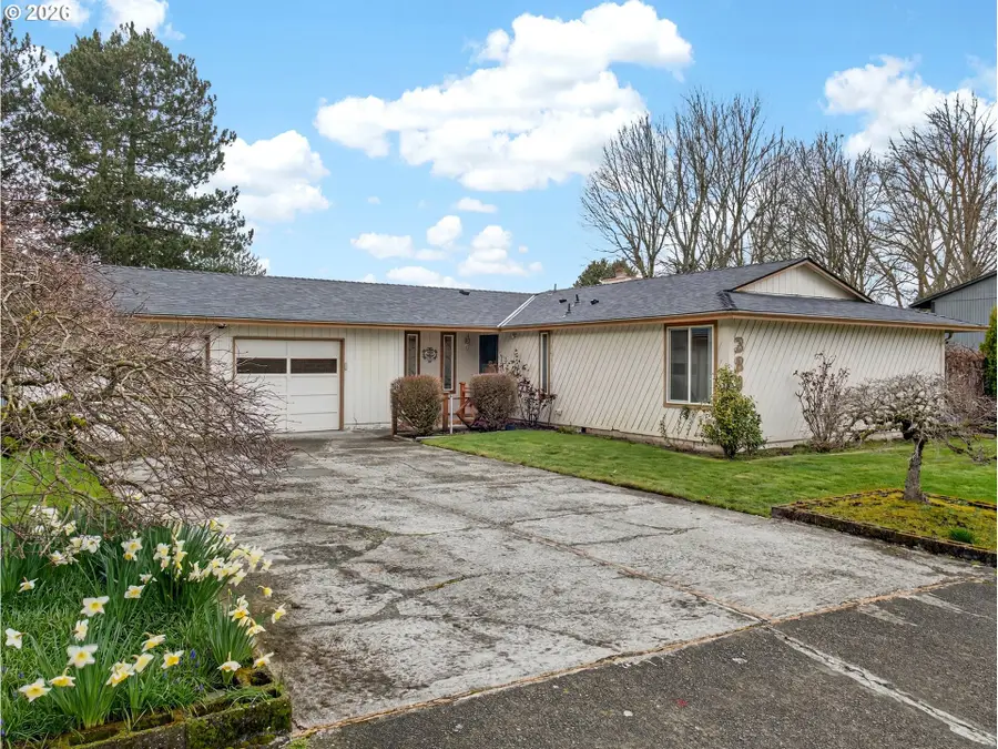 389 SE Palmblad Dr, Gresham, OR 97080 - #2