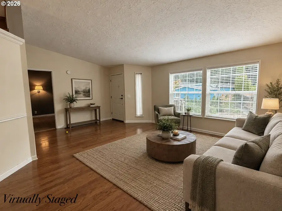 242 Canyon View Dr, Lafayette, OR 97127 - #3
