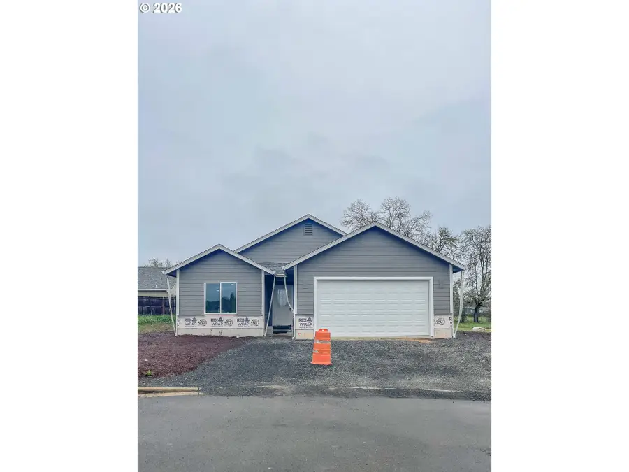 158 Collins Ct, Winston, OR 97496 - #3