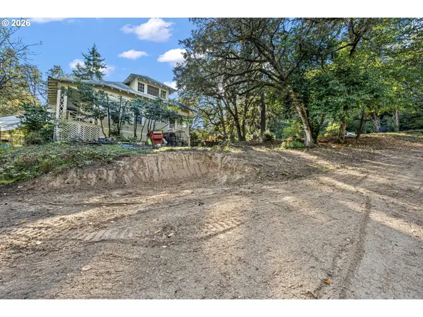 Sylvan St, Eugene, OR 97403
