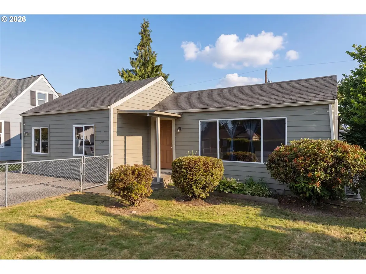 347 Colorado St, Longview, WA 98632 - #1