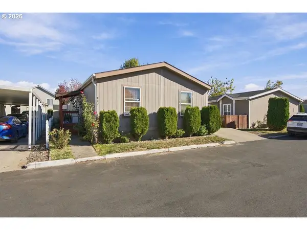 823 SW Williamsburg Way, Beaverton, OR 97006