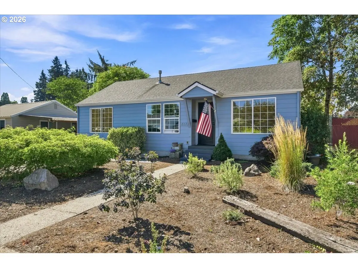 217 NW 44th St, Vancouver, WA 98660 - #1