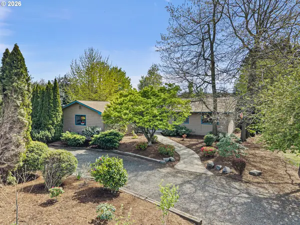 86 Green Ln, Eugene, OR 97404