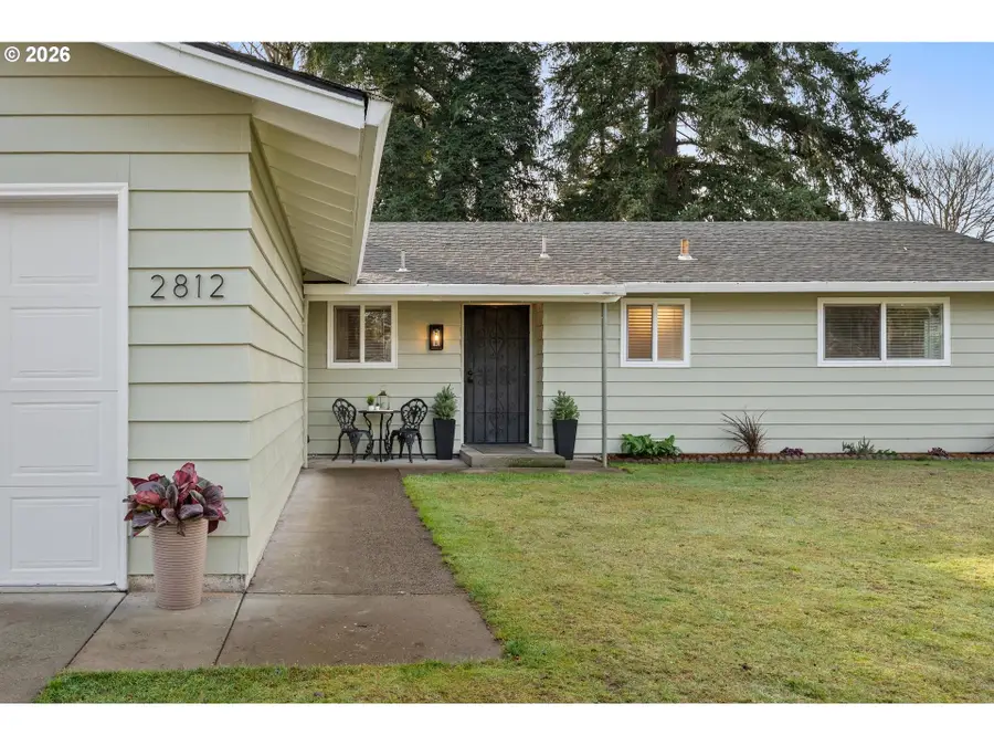 2812 B St, Forest Grove, OR 97116 - Image #2