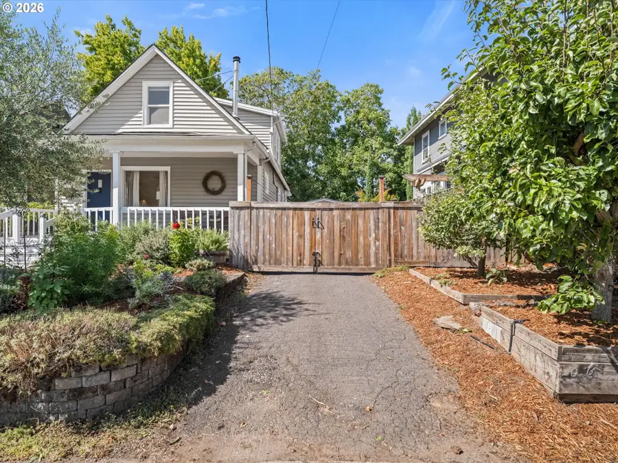 5615 N Delaware Ave, Portland, OR 97217 - #3