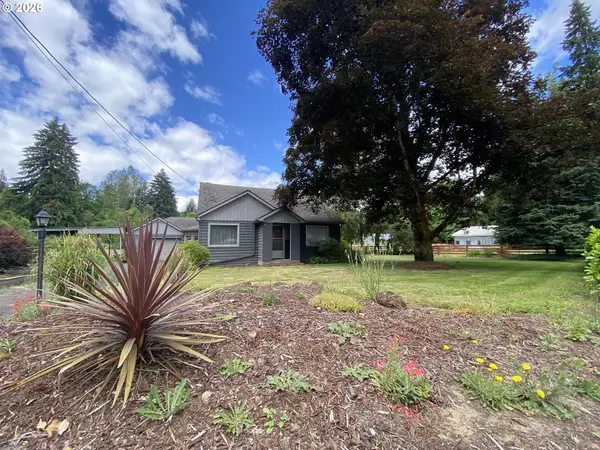 17083 S Holly Ln, OregonCity, OR 97045