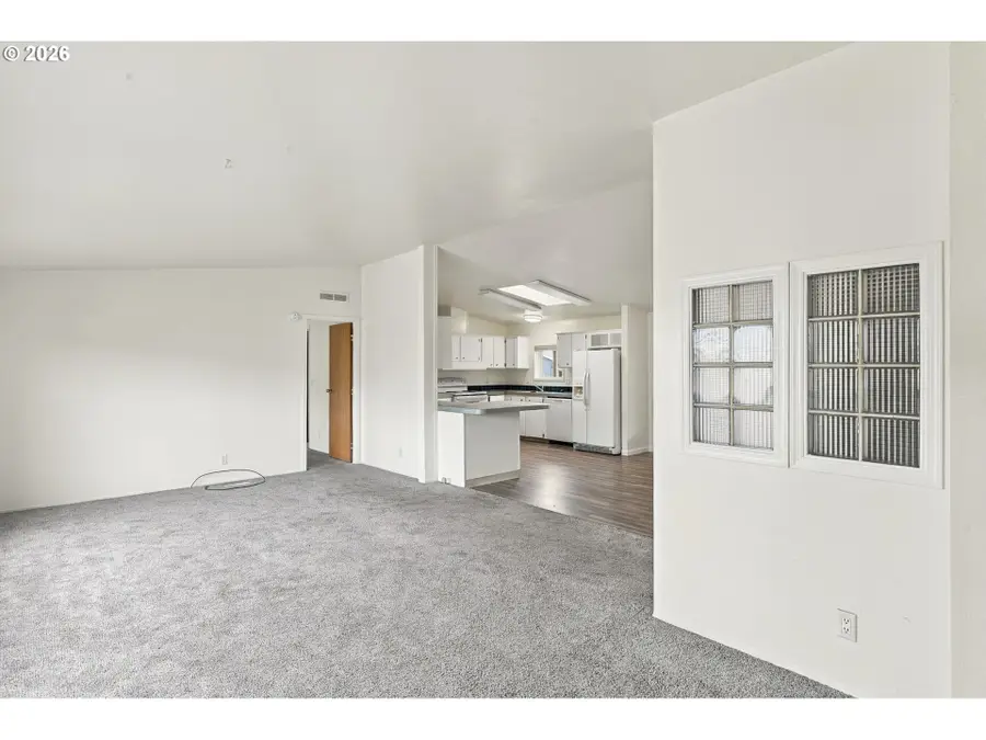 1000 S Mckern Ct #3, Newberg, OR 97132 - #3