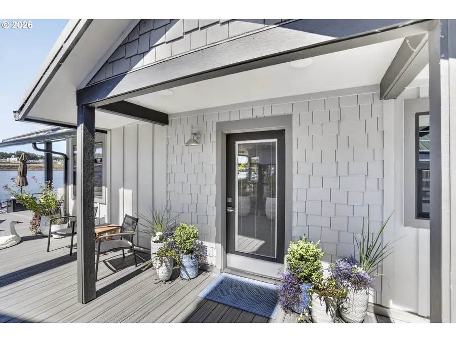 2630 N Hayden Island Dr #17, Portland, OR 97217 - #3