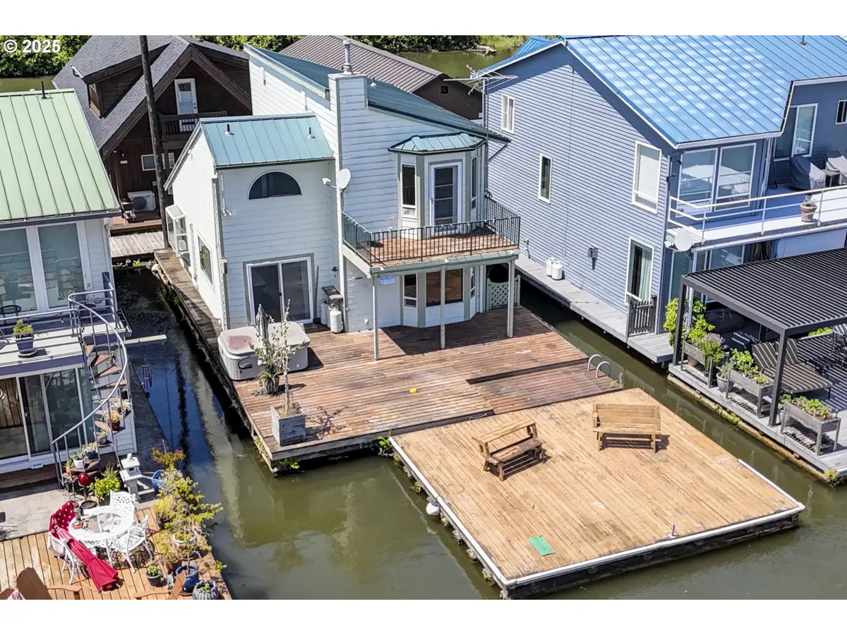 26400 NW St Helens Rd #57, Scappoose, OR 97056 - Image #1