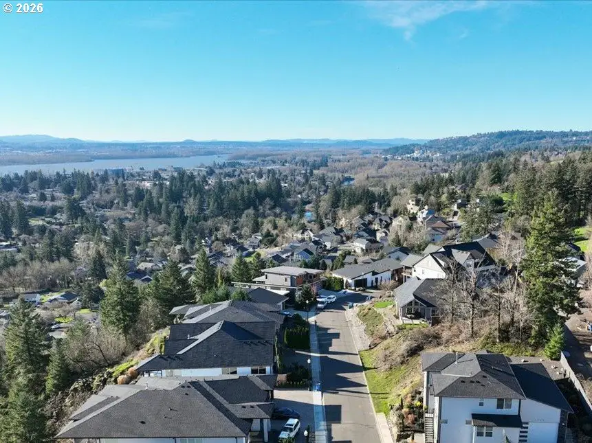 1697 N Columbia Ridge Way, Washougal, WA 98671 - Image #3