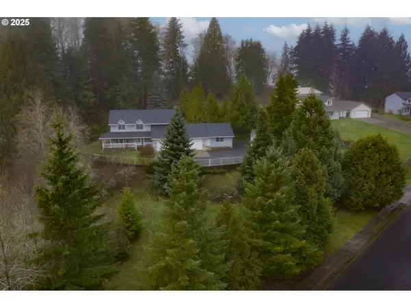 109 Cliff Wood Ln, Kelso, WA 98626