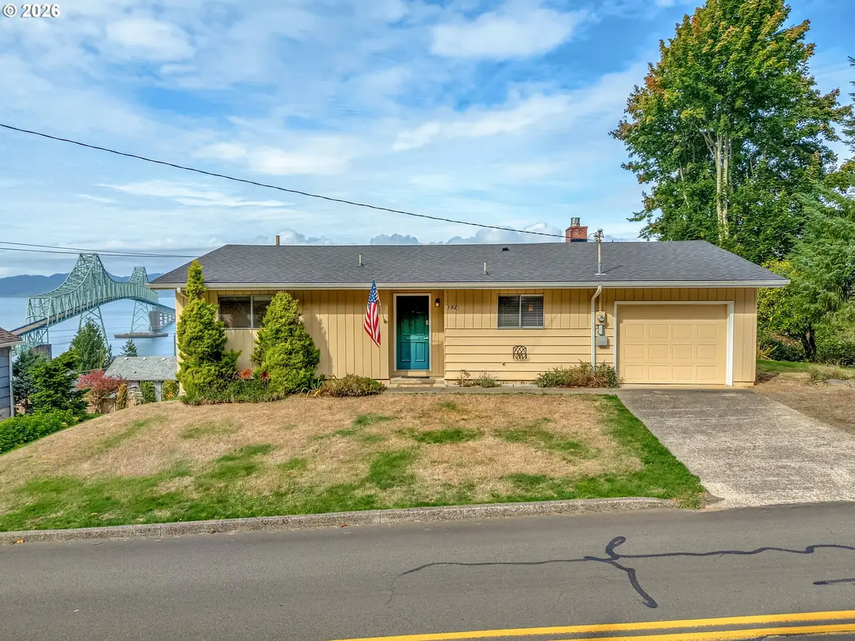 102 W Grand Ave, Astoria, OR 97103 - #1