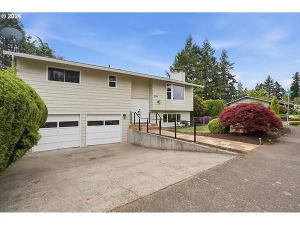 15904 SE Harrison St, Portland, OR 97233