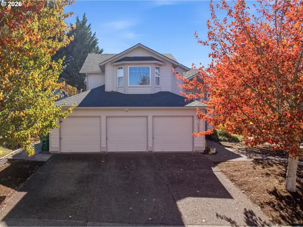 15990 NW Rondos Dr, Portland, OR 97229