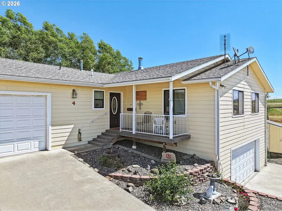 4 S Bailey Loop Dr, Goldendale, WA 98620 - #2