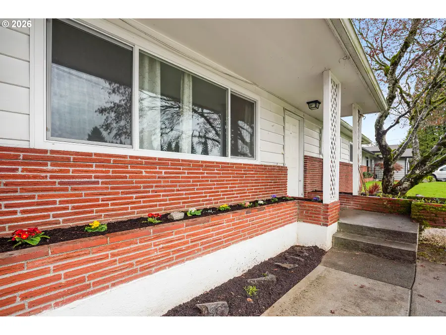 8715 NE 27th Ave, Vancouver, WA 98665 - Image #3