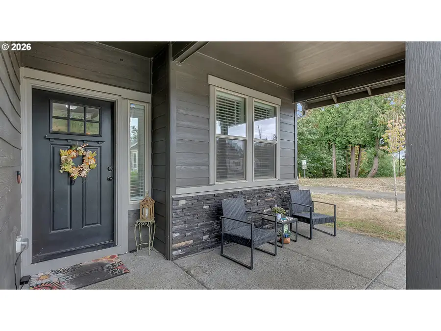 255 Madrona Ct, Saint Helens, OR 97051 - #2