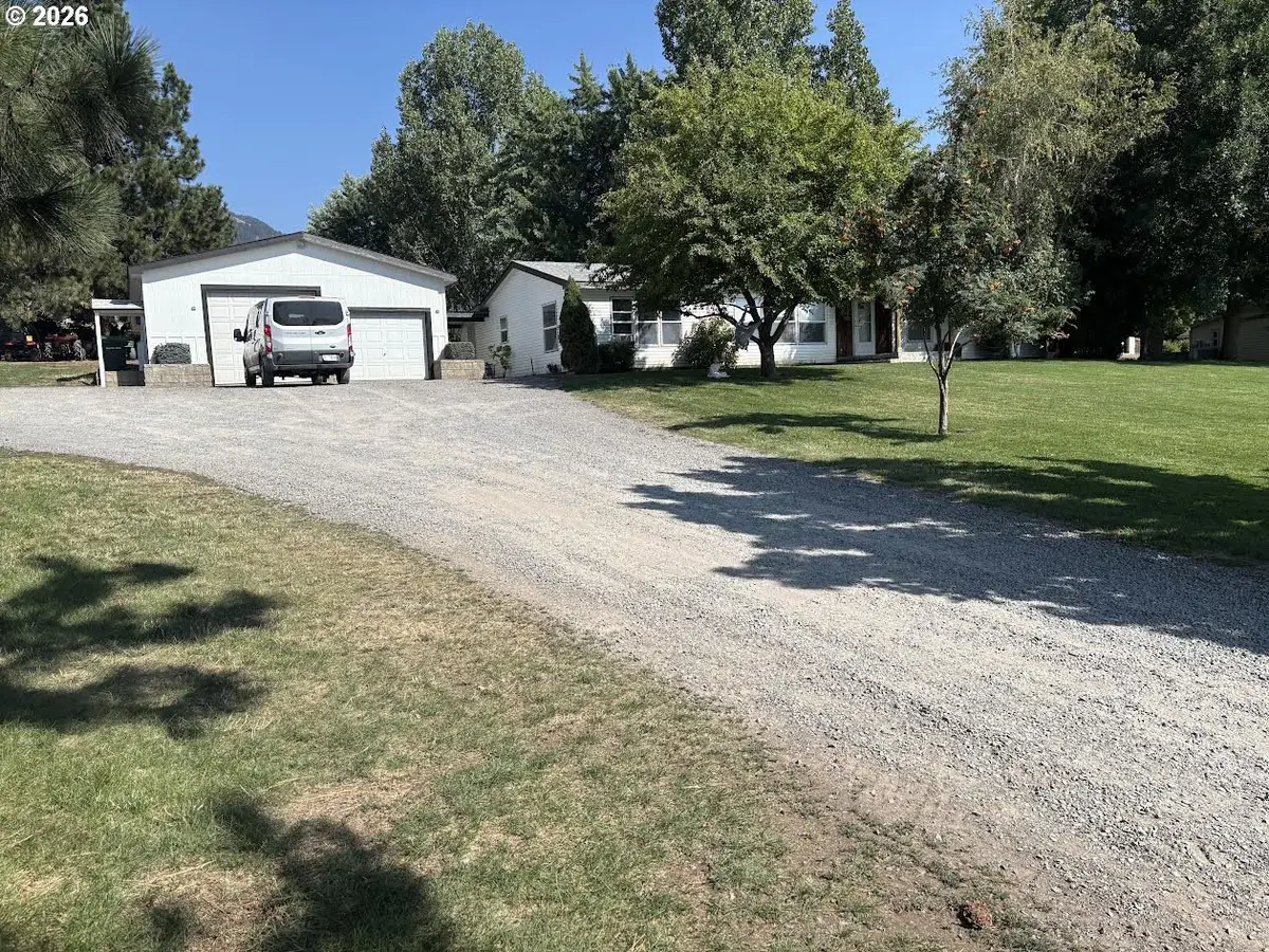 60905 Love Rd, Cove, OR 97824 - #1