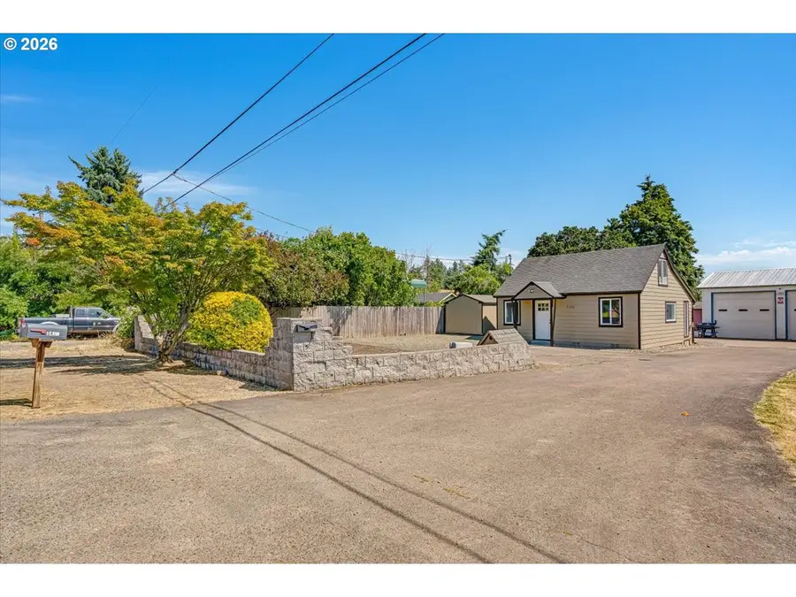 3482 Adah Ave, Albany, OR 97322 - #3