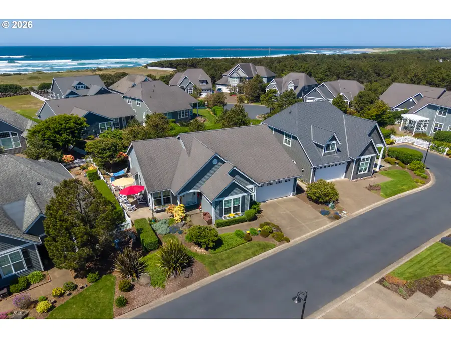 5720 SW Arbor Dr, South Beach, OR 97366 - #3