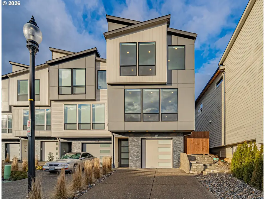 2375 N R St, Washougal, WA 98671 - #2