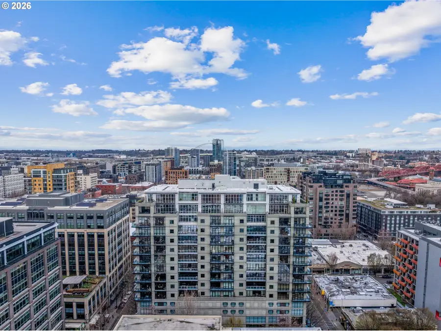 1025 NW Couch St #1114, Portland, OR 97209 - #2