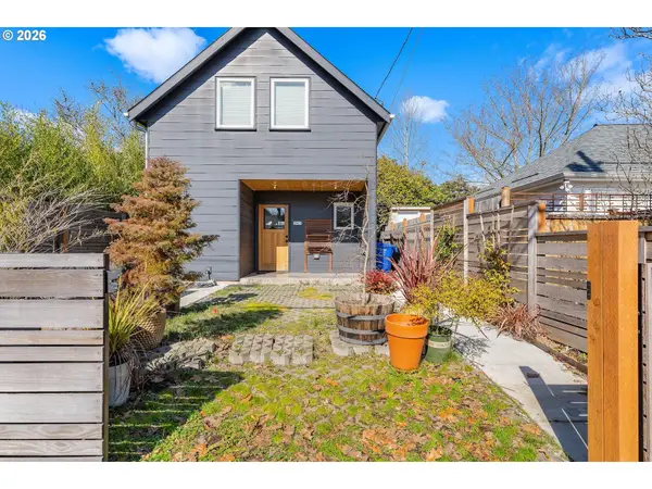 3813 NE Going St, Portland, OR 97211