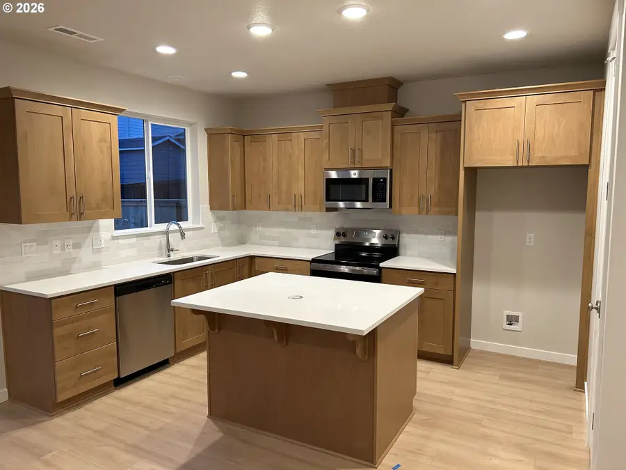 973 NE Sagebrush Dr #188, Estacada, OR 97023 - Image #3