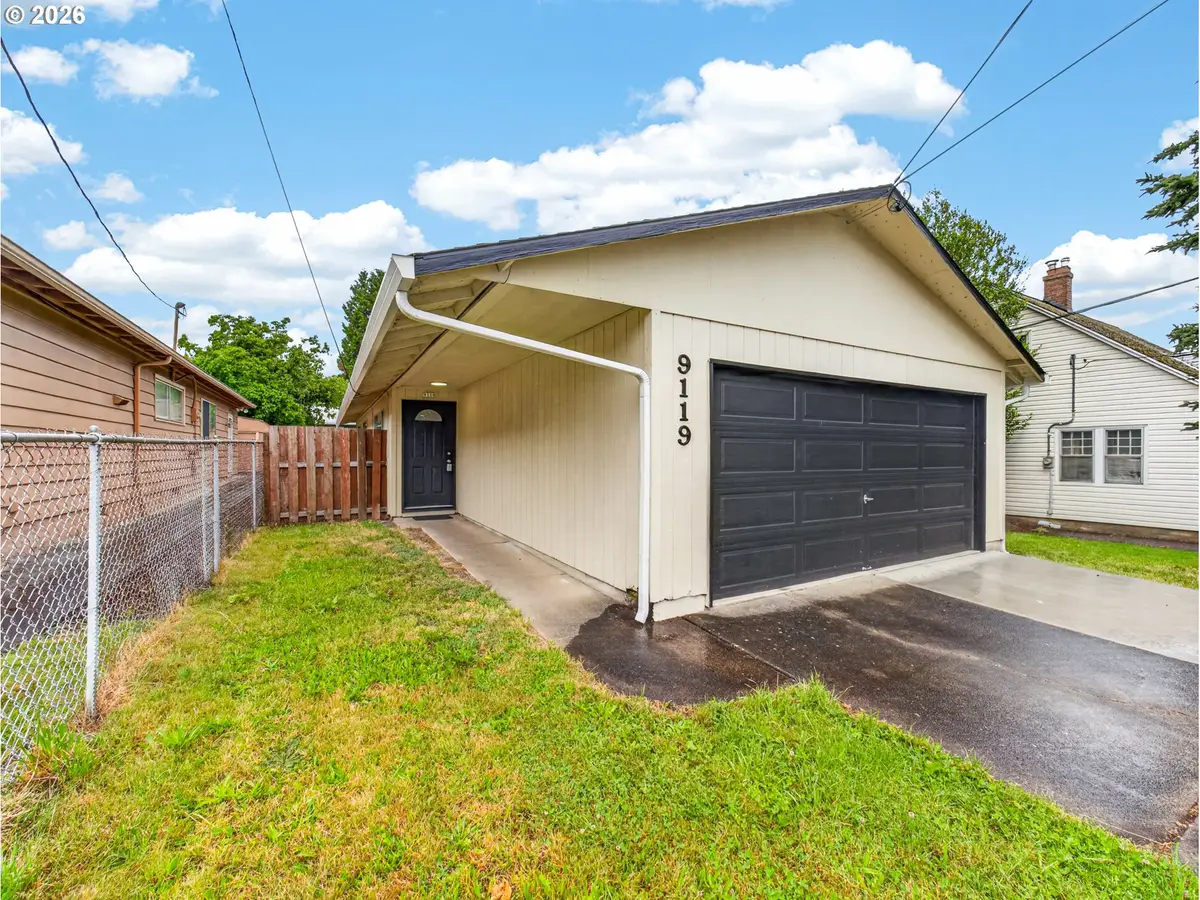 9119 N Chase Ave, Portland, OR 97217 - #1