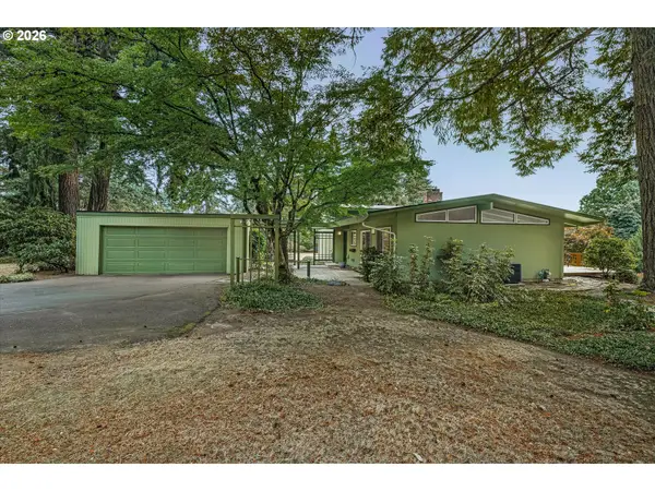 16544 SE Van Zyl Dr, Damascus, OR 97089