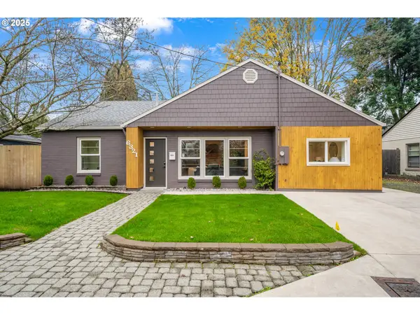 6321 SE Tibbetts St, Portland, OR 97206