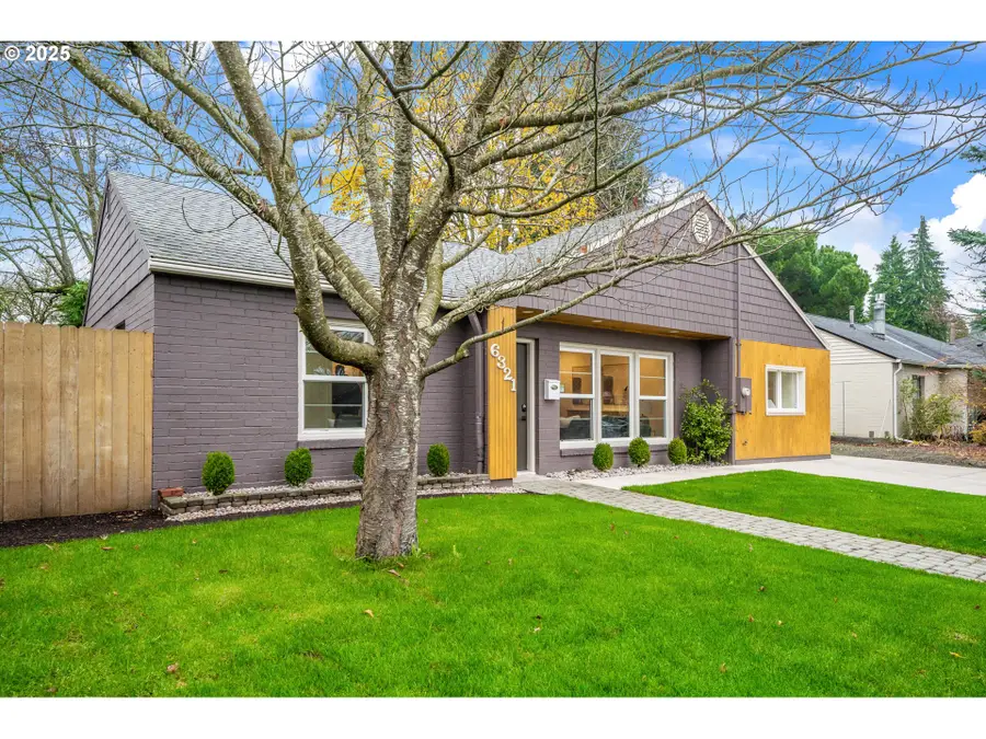 6321 SE Tibbetts St, Portland, OR 97206 - Image #2