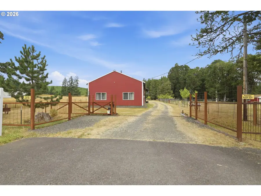 24137 Warthen Rd, Elmira, OR 97437 - #2