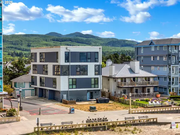 321 S Prom #B, Seaside, OR 97138