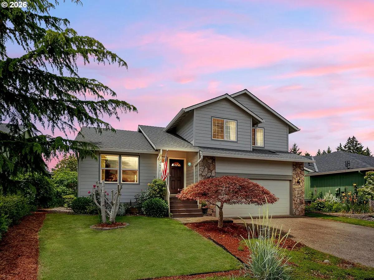 20697 SW Trails End Dr, Sherwood, OR 97140 - #1